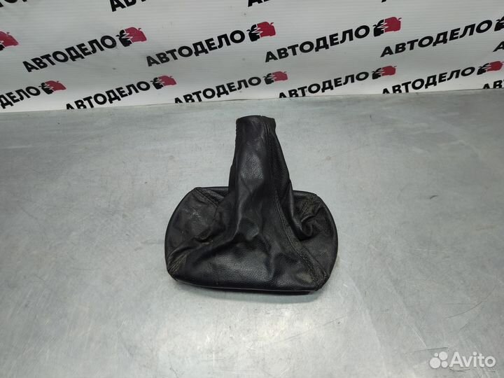 Кожух ручника fiat Brava SX 1998 г.в