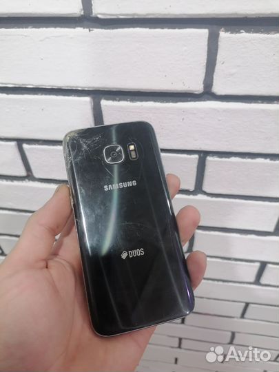 Samsung Galaxy S7, 4/32 ГБ