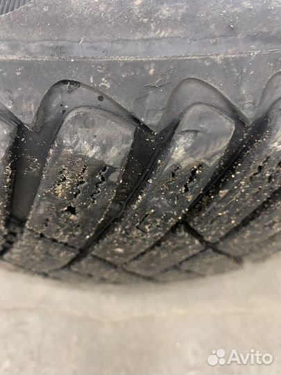 Goodyear Ultragrip Ice Arctic 205/60 R16
