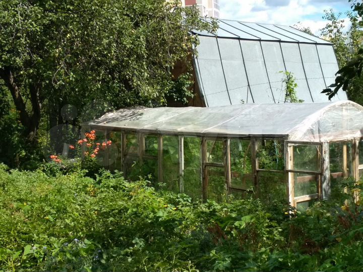 Дача 300 м² на участке 30 сот.