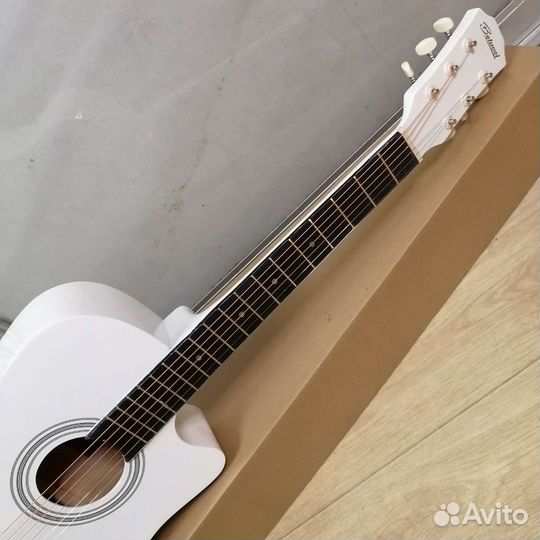 Гитара новая акустическая