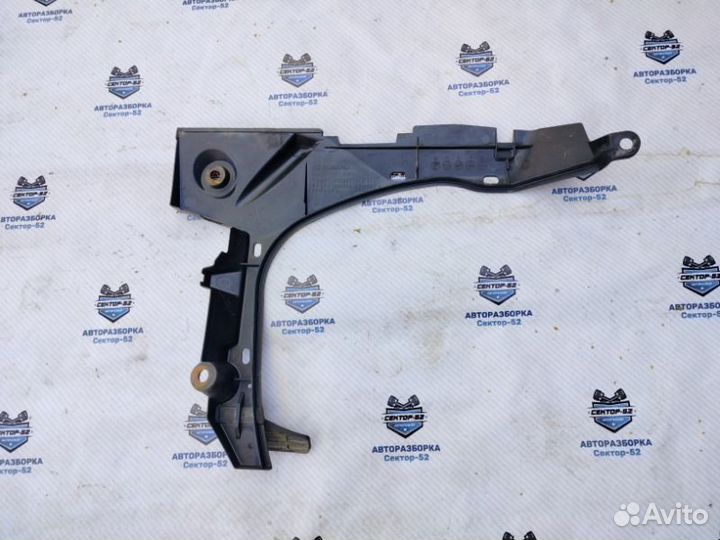 Защита топливного бака левая Subaru Outback BR9