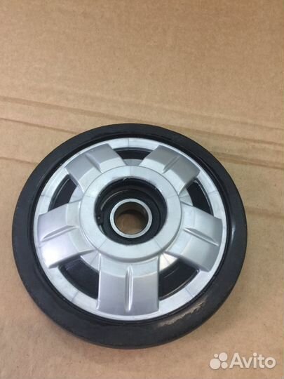 Каток (ролик) подвески снегохода BRP