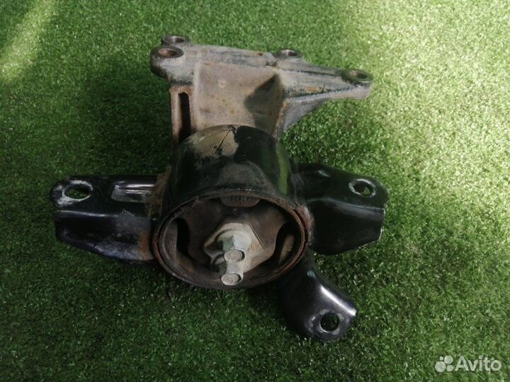 Подушка кпп левая Kia Ceed JD G4FG 2014