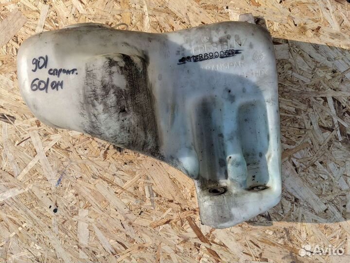 Бачок омывателя mercedes sprinter 901