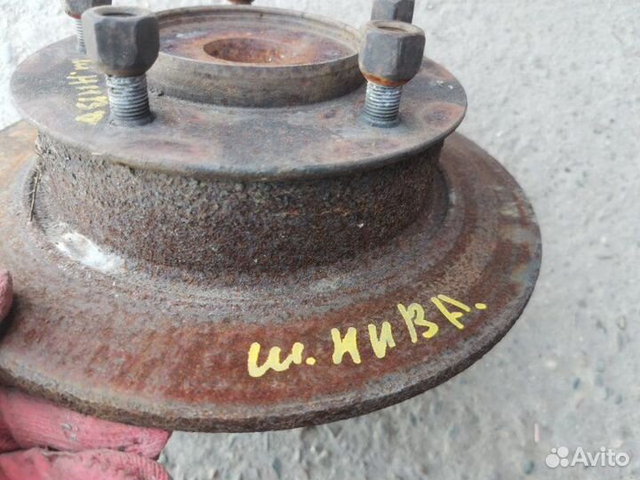 Диск тормозной передний левый Chevrolet Niva 21236