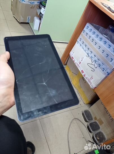 Планшет Digma optima 10.8