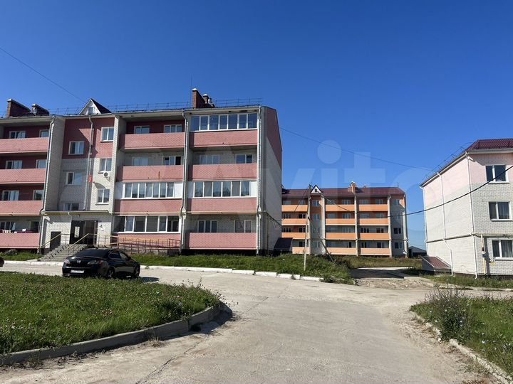 2-к. квартира, 54 м², 2/4 эт.