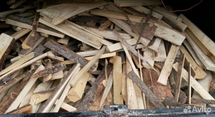 Дрова колотые дуб