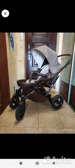 Коляска прогулочная