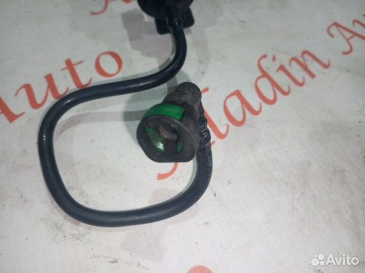 Клапан вентиляции топливного бака Ford C-Max