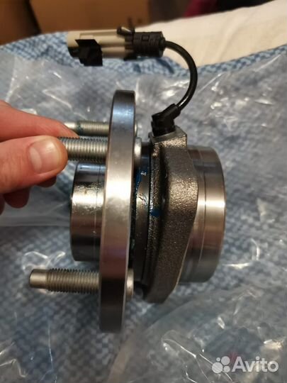 Ступица, передняя (новая), шевроле каптива C-100