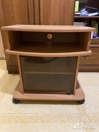 Тумба под телевизор