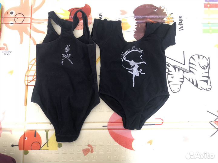 2 гимнастических купальника с юбкой