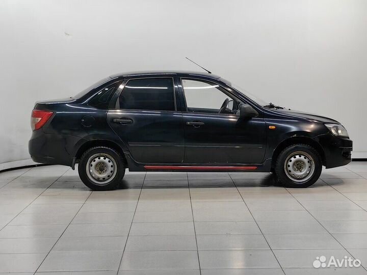 LADA Granta 1.6 МТ, 2012, 151 110 км