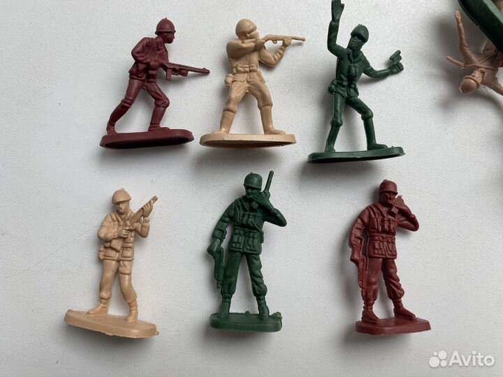 Пластмассовые солдатики