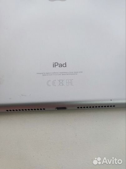 Планшет Apple iPad 7 не включается