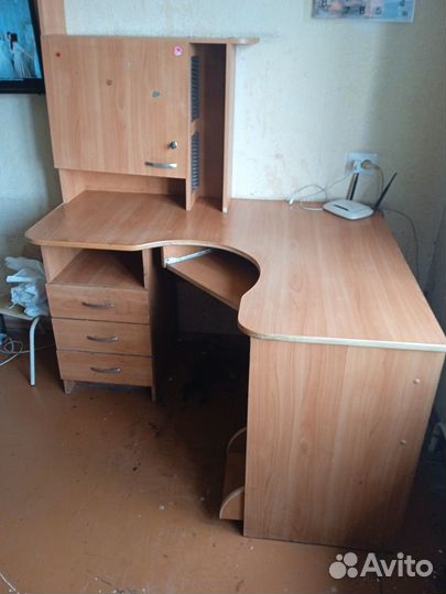 Компьютерный стол бу