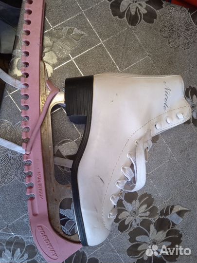 Коньки детские 34 размер