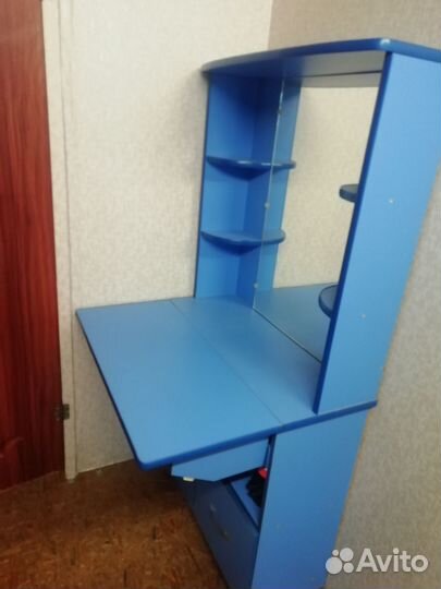 Стол для школьника