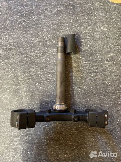 Нижняя траверса Voge 300 RR R AC