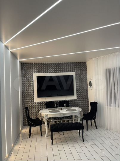 Дом 210,7 м² на участке 10 сот.