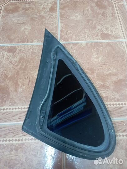 Стекло кузов глух зад прав opel Vectra 90464370