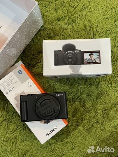 Sony ZV-1F vlog camera