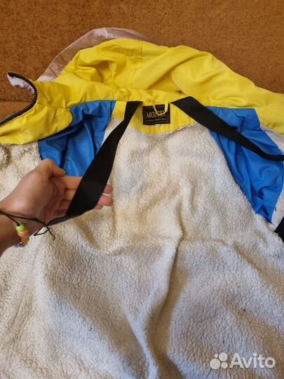 Куртка для девочек в хорошем состояние
