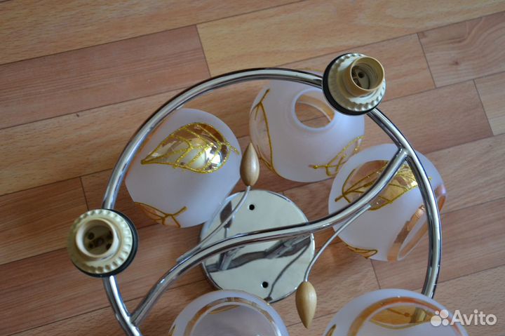 Люстра-светильник