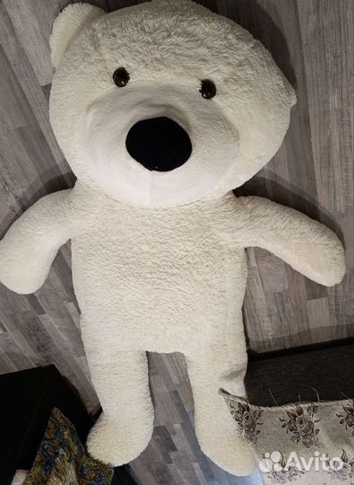 Большой мягкий медведь