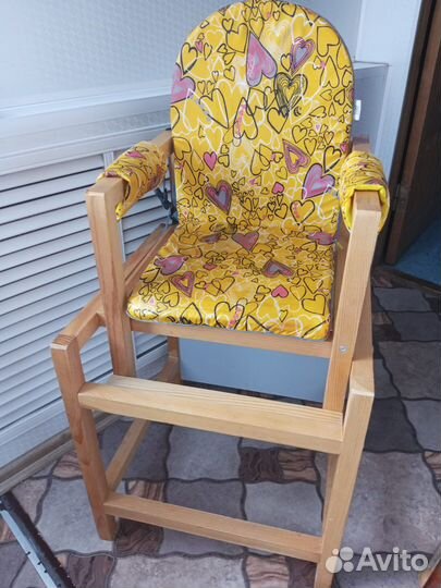 Стульчик для кормления