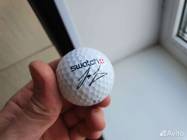 Мяч для гольфа titleist swatch