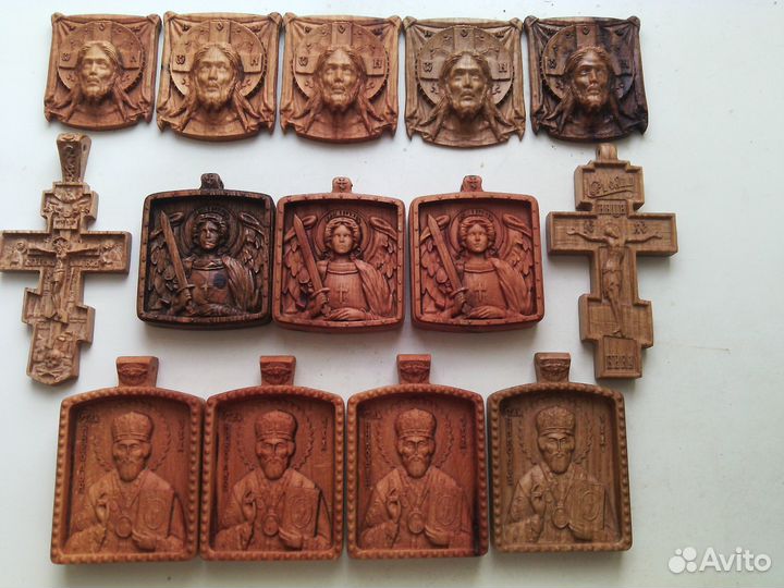 Иконы и Кресты