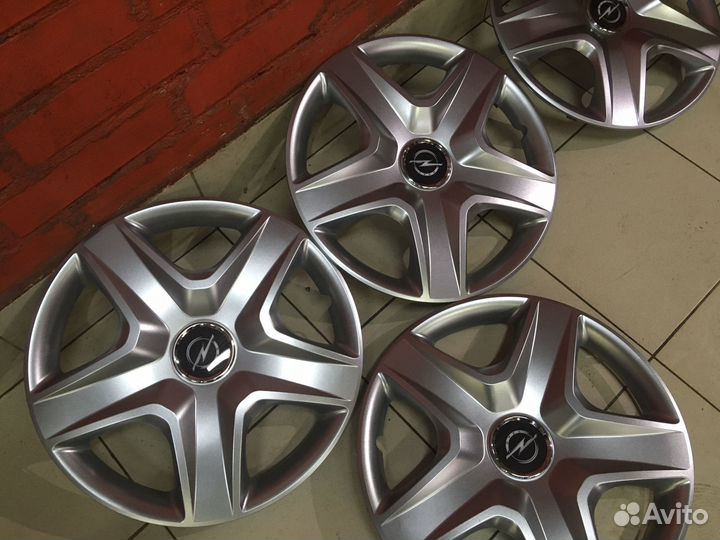 Колпаки на колеса 16