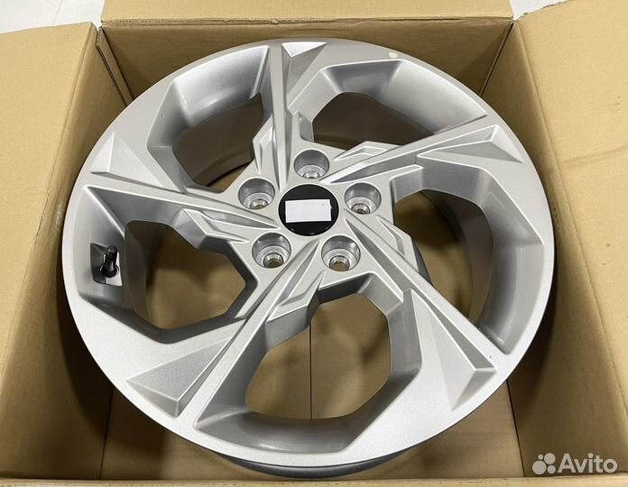 Новые оригинальные литые диски Hyundai Tuscon 2022