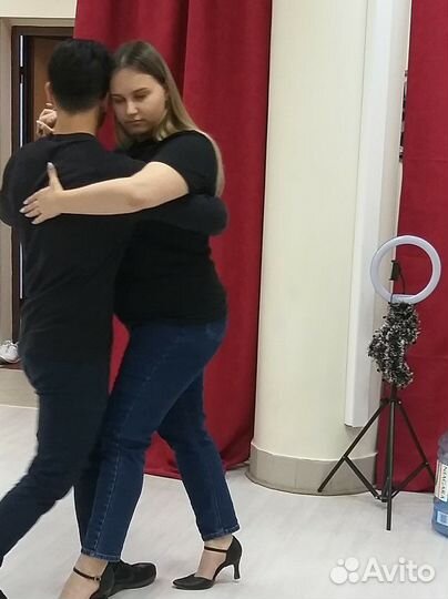 Уроки аргентинского танго, бачаты, восточный танец