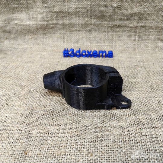 Крепление под светодиодный поворотник Ямаха Вариор