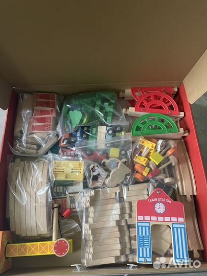 Железная дорога 120 деталей + электропоезд