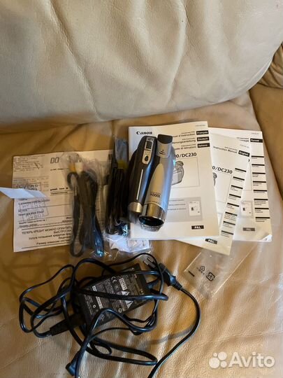 Видеокамера canon DC220