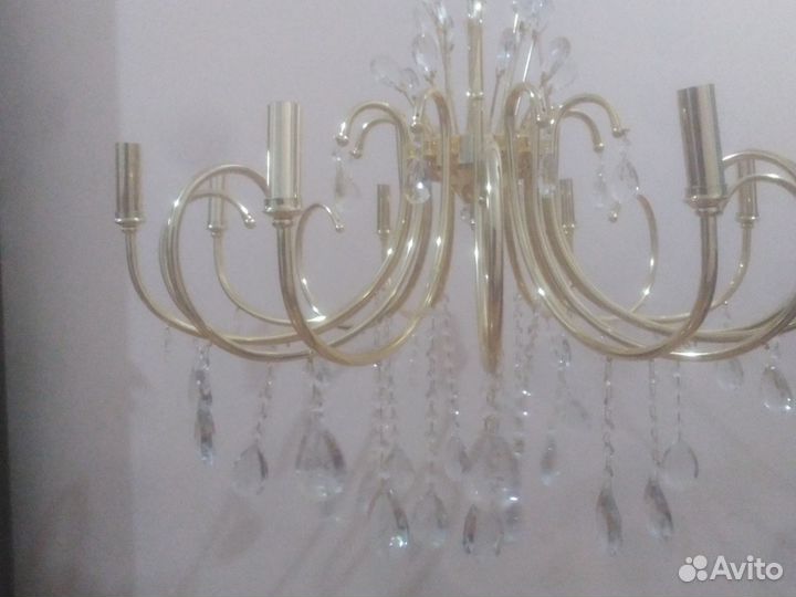 Люстра новая