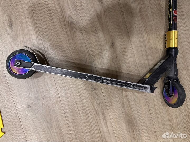 Трюковой Самокат reaction