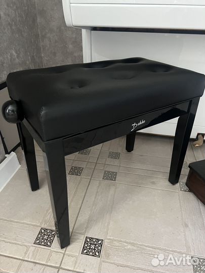Банкетка для пианино регулируемая