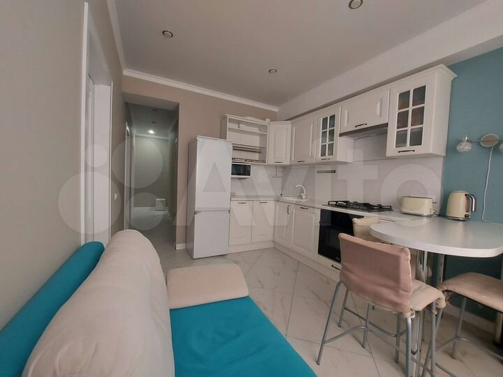 3-к. квартира, 49,4 м², 1/10 эт.