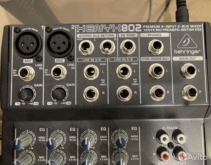 Микшерный пульт Behringer xenyx 802