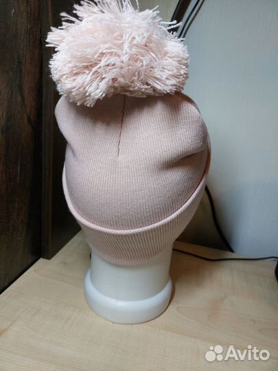 Шапка Levi's розовая