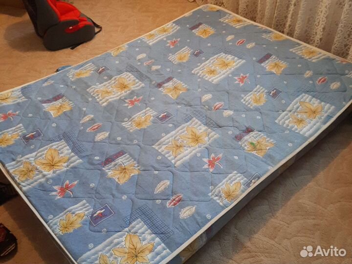 Матрас 140х200 бу