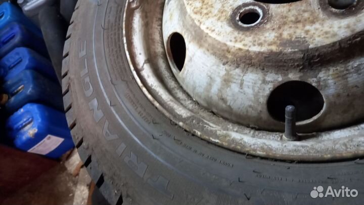 Зимняя резина с дисками на газель