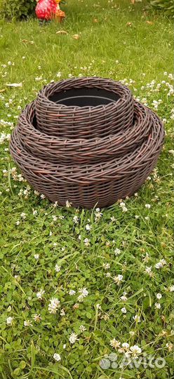 Кашпо и корзины из ротанга