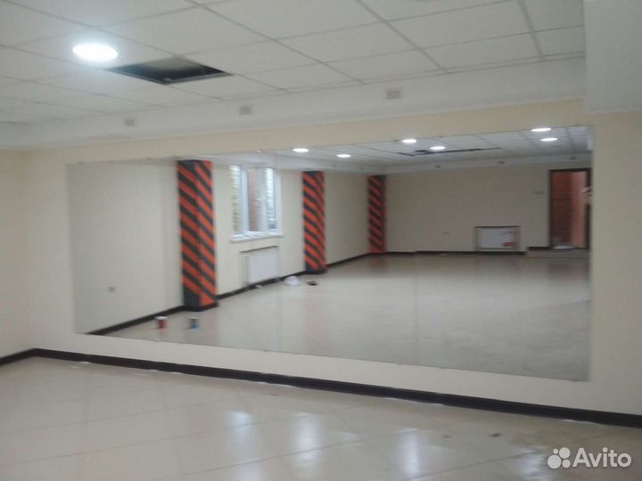 Зеркальное полотно